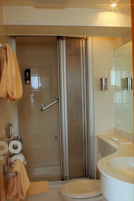 Pohl'S Rheinhotel Adler Sankt Goarshausen Ngoại thất bức ảnh