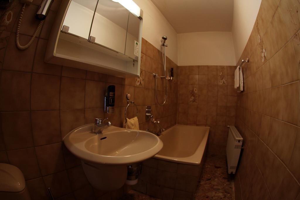 Pohl'S Rheinhotel Adler Sankt Goarshausen Ngoại thất bức ảnh