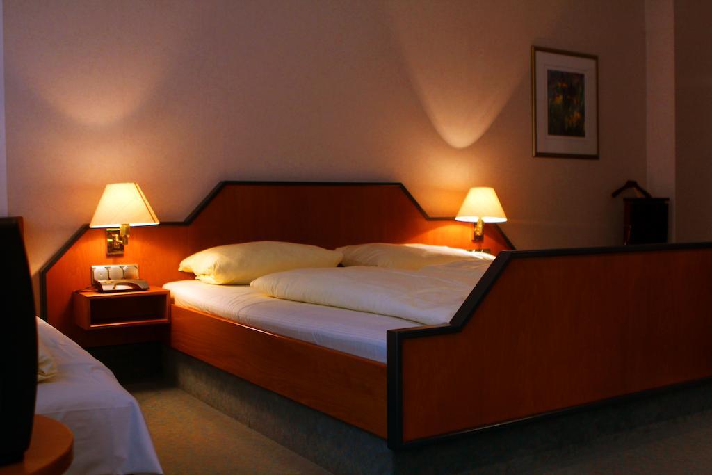 Pohl'S Rheinhotel Adler Sankt Goarshausen Phòng bức ảnh