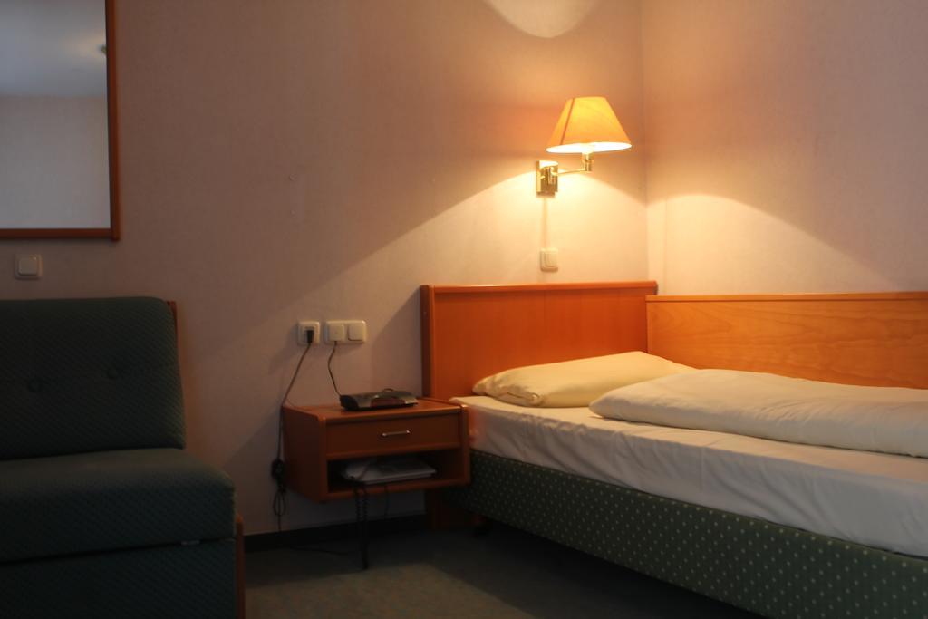 Pohl'S Rheinhotel Adler Sankt Goarshausen Phòng bức ảnh